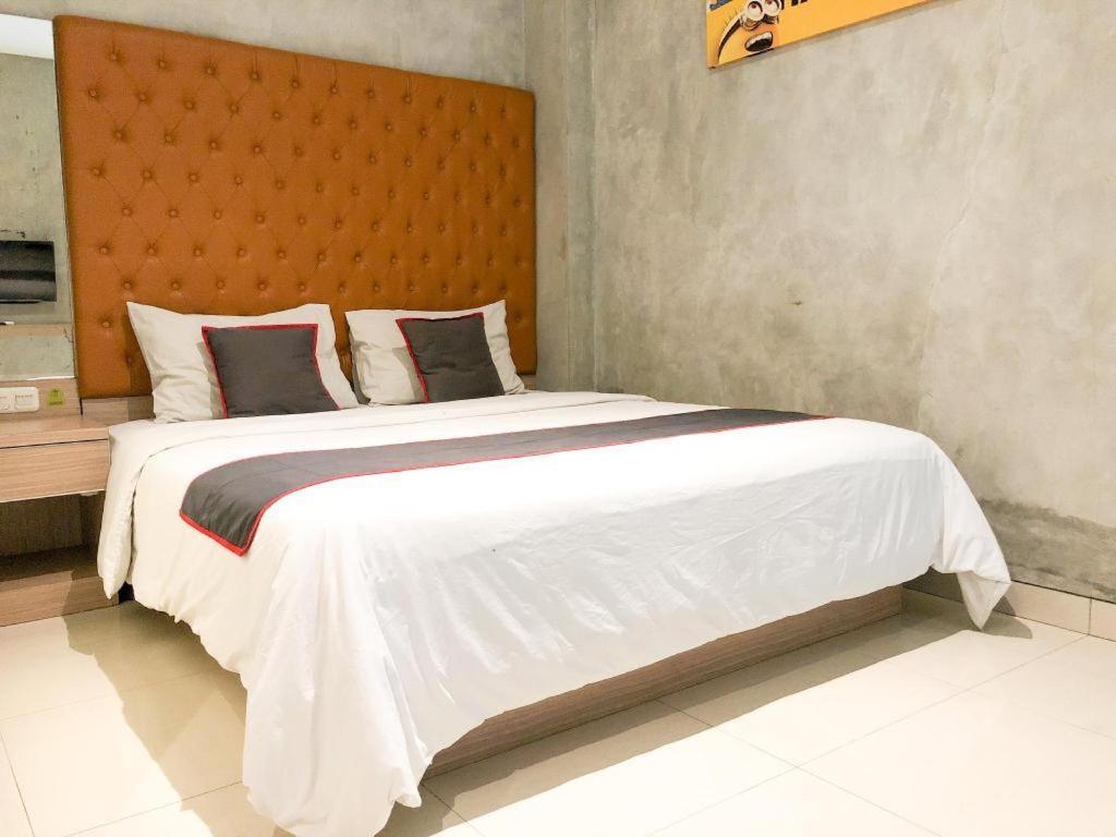 Collection O 31 The Batik Bed And Coffee Bandung Hotel Luaran gambar